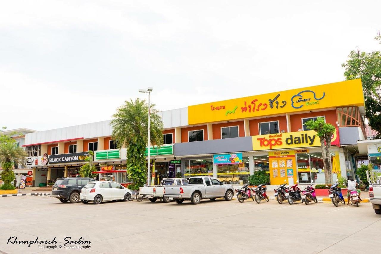 The Lephant Hotel Surat Thani Exterior foto
