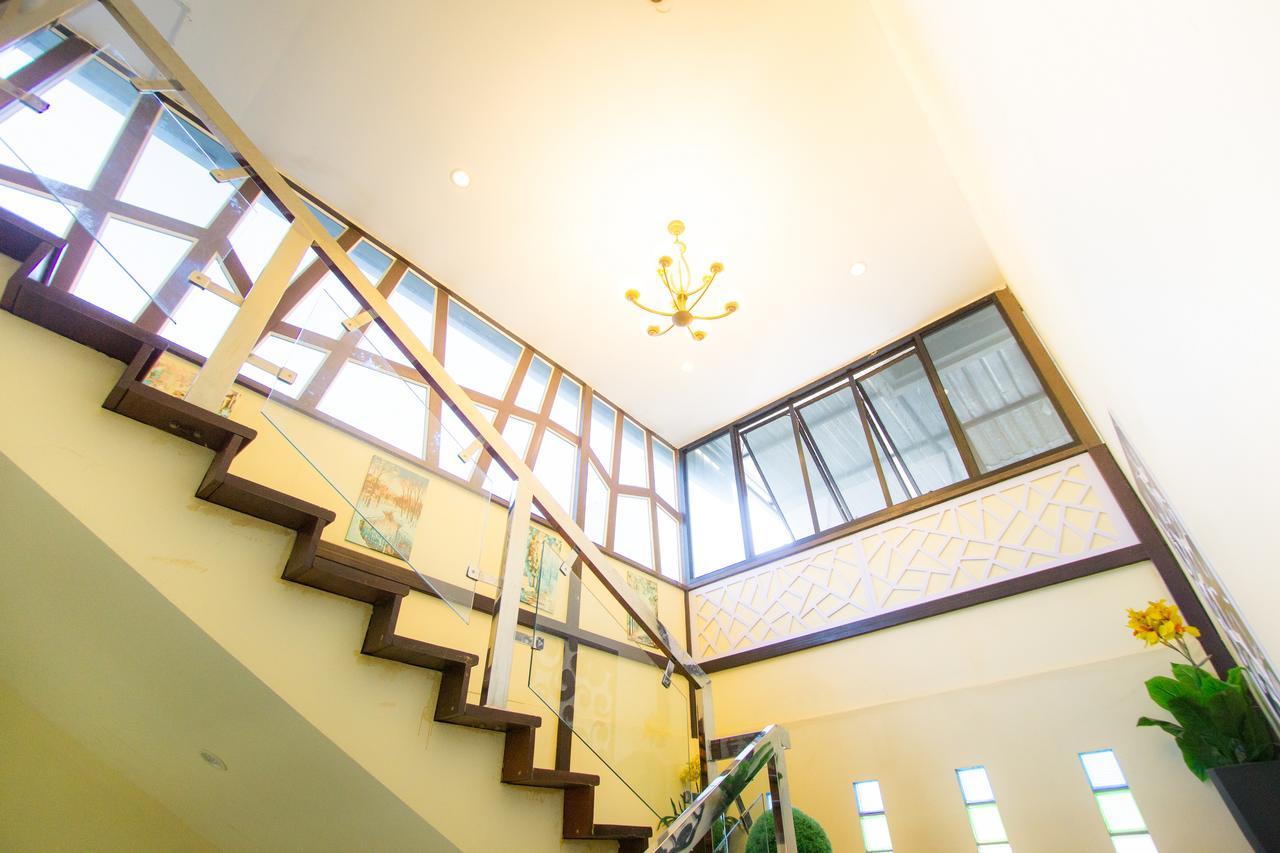 The Lephant Hotel Surat Thani Exterior foto